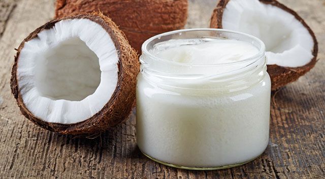 Psorasis kann mit Kokosöl verbessert werden