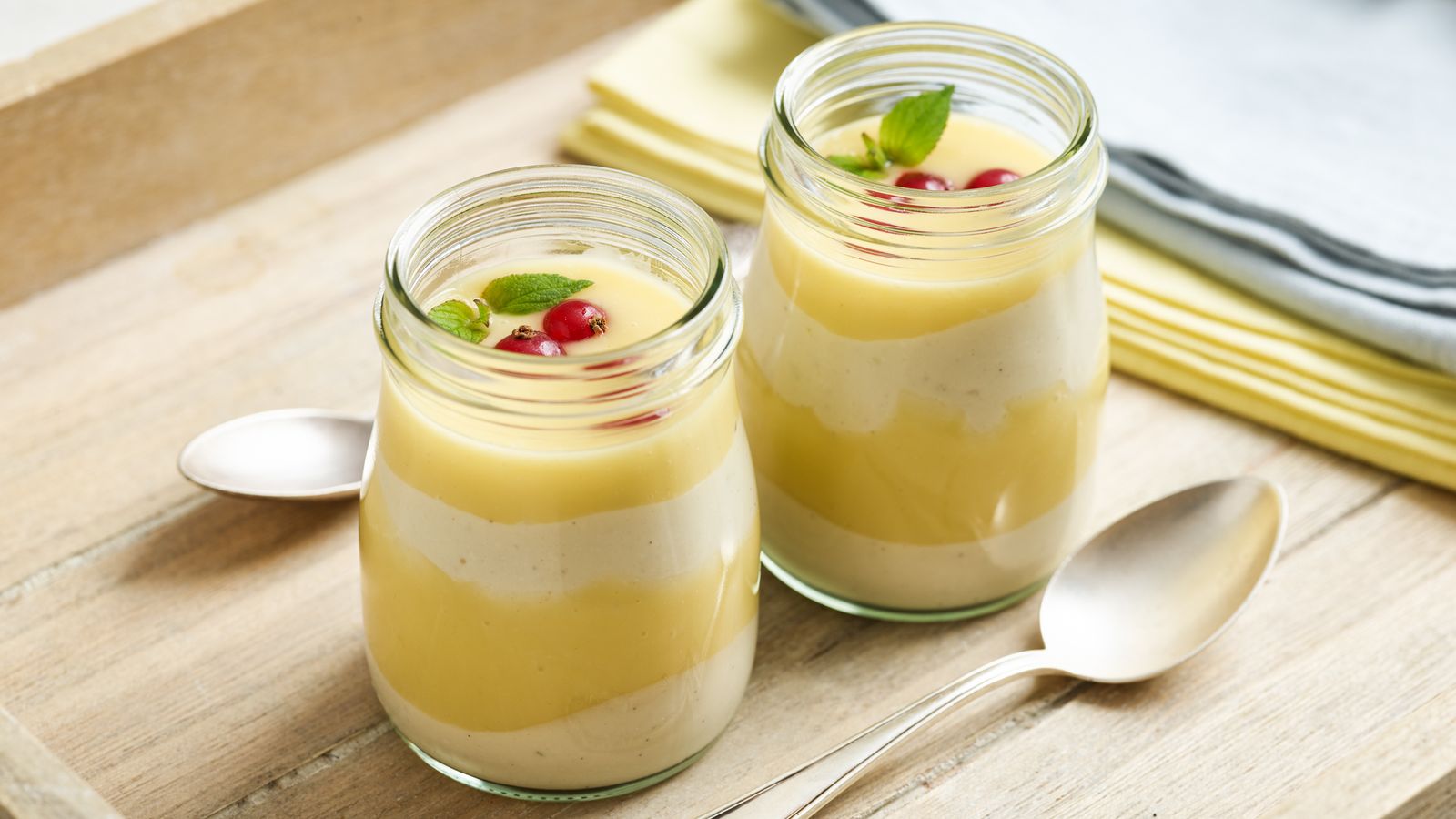 Limetten-Joghurt-Pudding