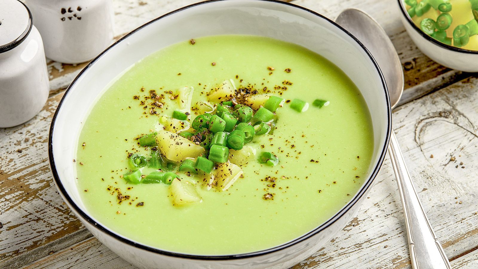 Bohnensuppe mit grünen Bohnen