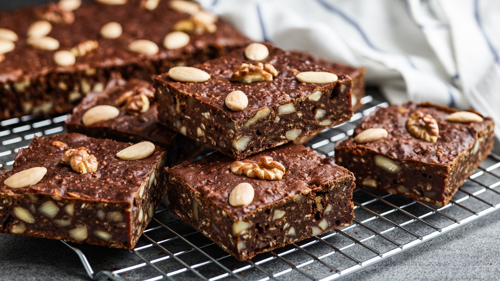 Amerikanische Brownies auf Blech