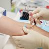 Blutabnahme für Cholesterinbestimmung