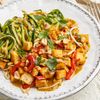 Zucchini-Spaghetti an Erdnusssauce – asiatisch