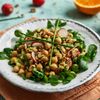 Kichererbsen-Salat mit Stangensellerie und Aprikosen