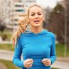 Frau führt ihren Jogging-Lauf durch