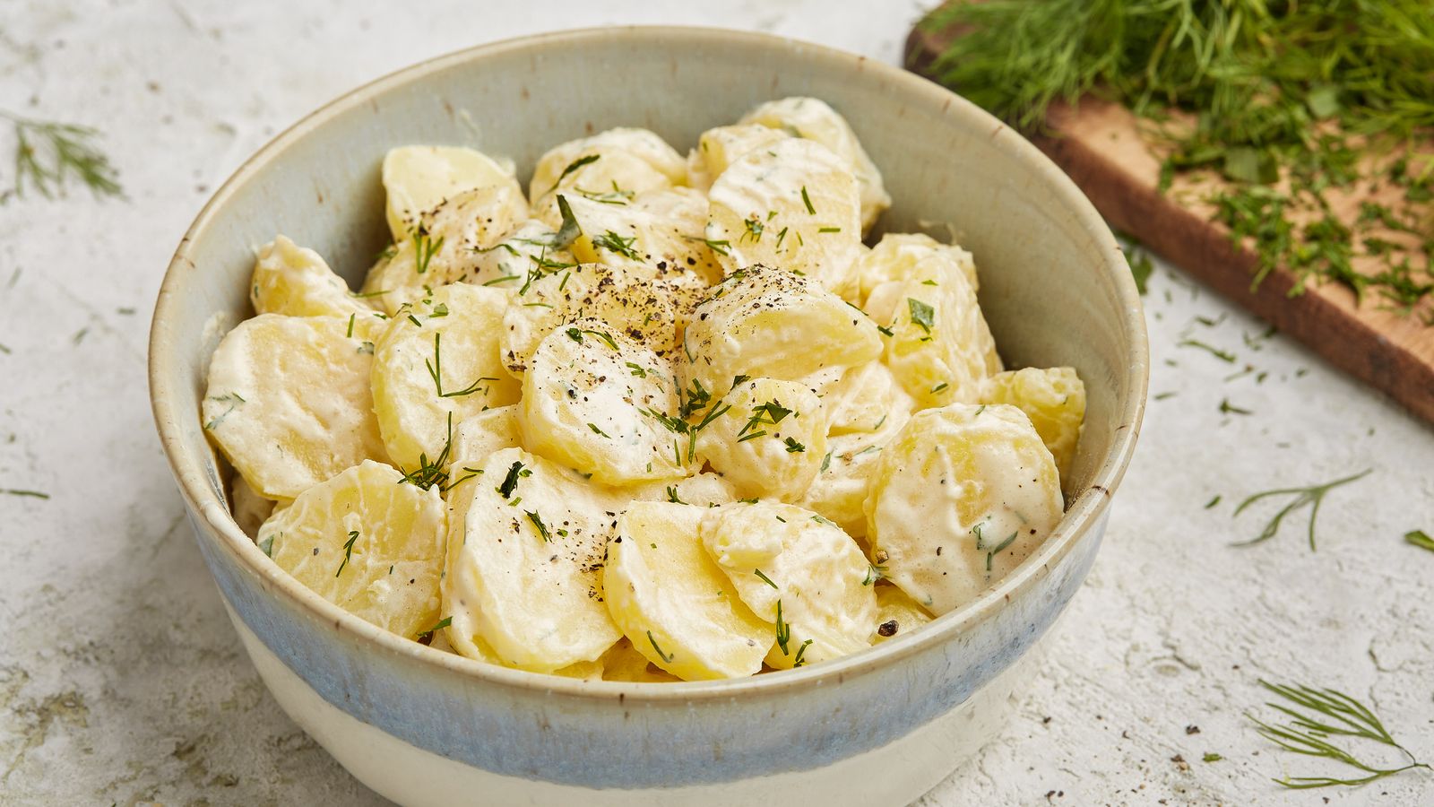 Kartoffelsalat mit veganer Mayonnaise