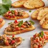 Auberginentatar aug geröstetem Brot