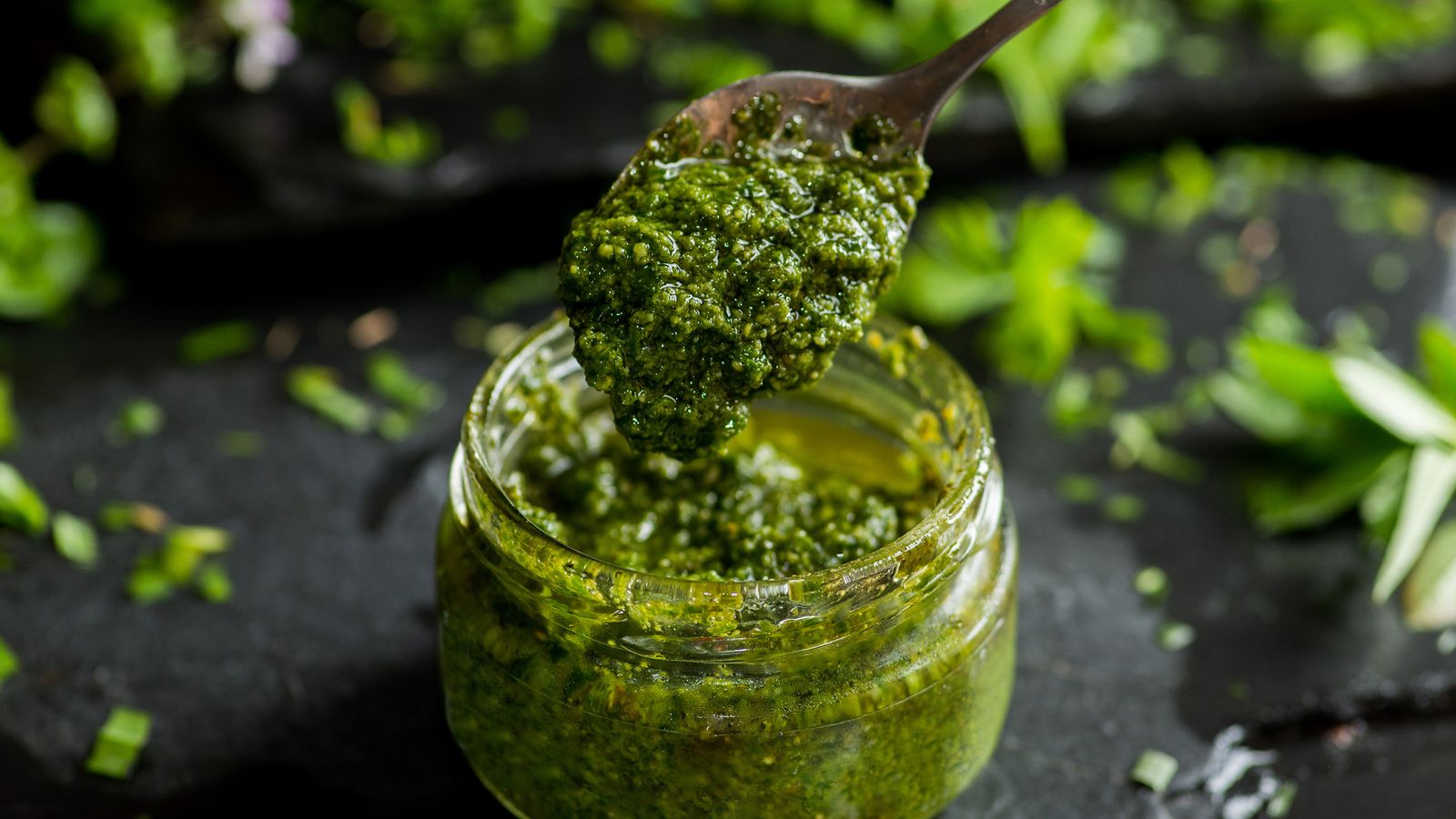Minz-Sambal in einem Glas