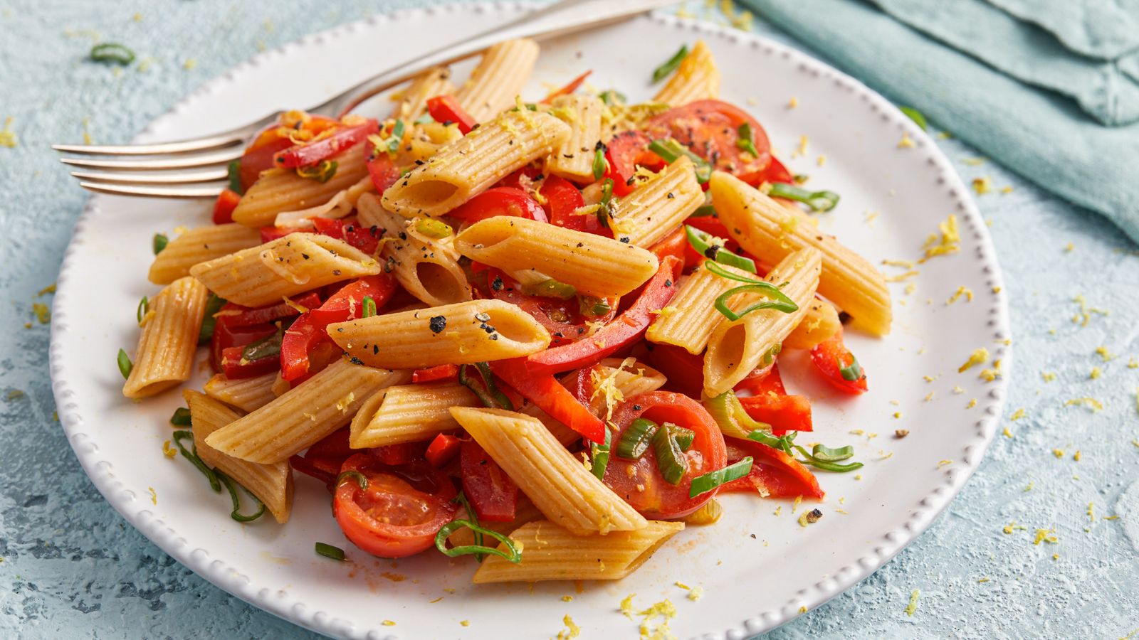 Sommerlicher Nudelsalat mit Paprika