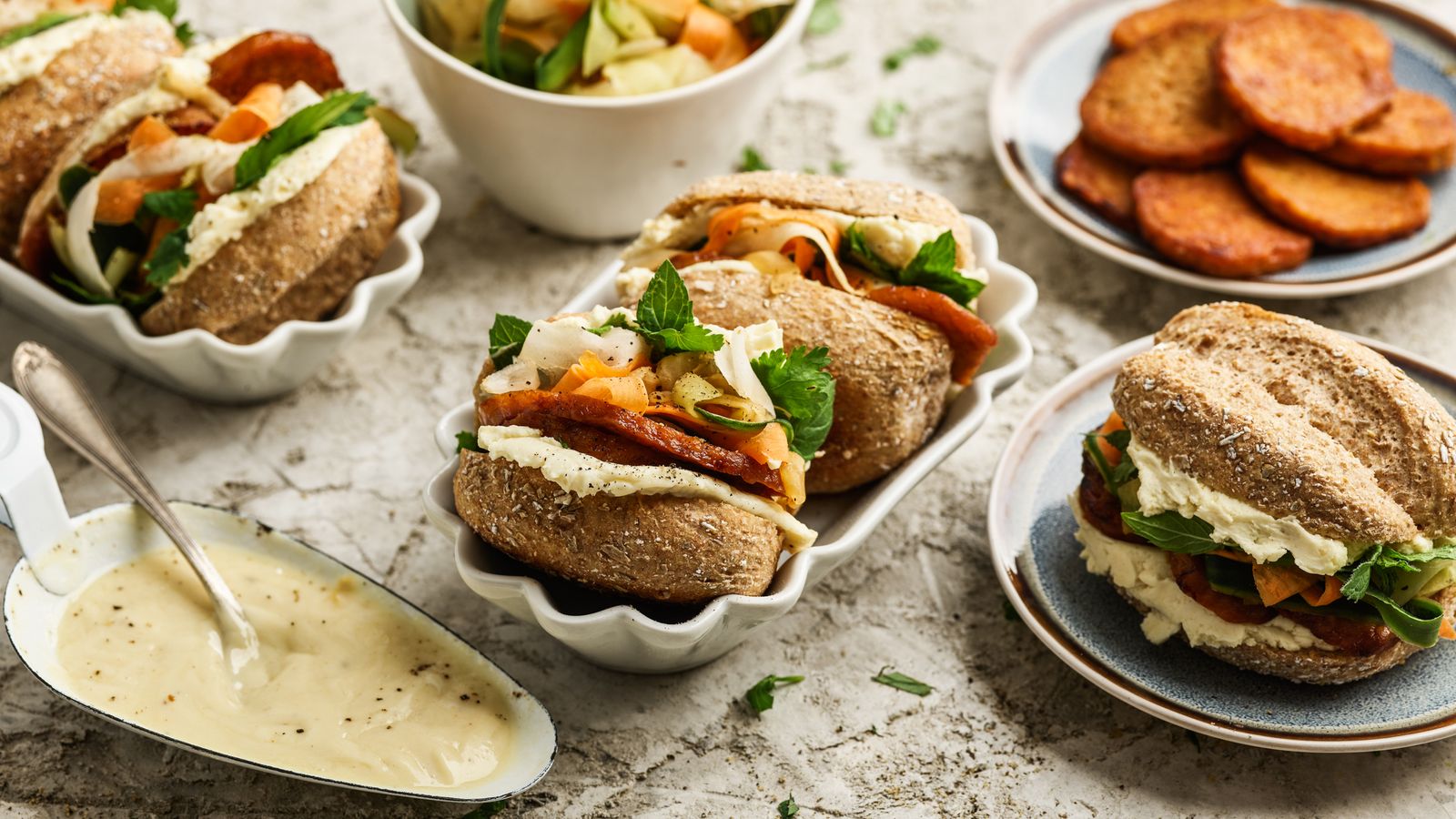 Sandwich mit Tempeh und Gemüse