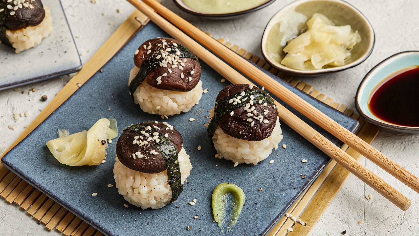 Sushi Shiitake Nigiri