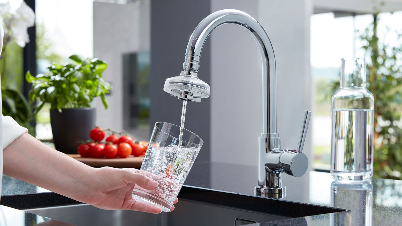 Preiswerter Wasserfilter für die Küche